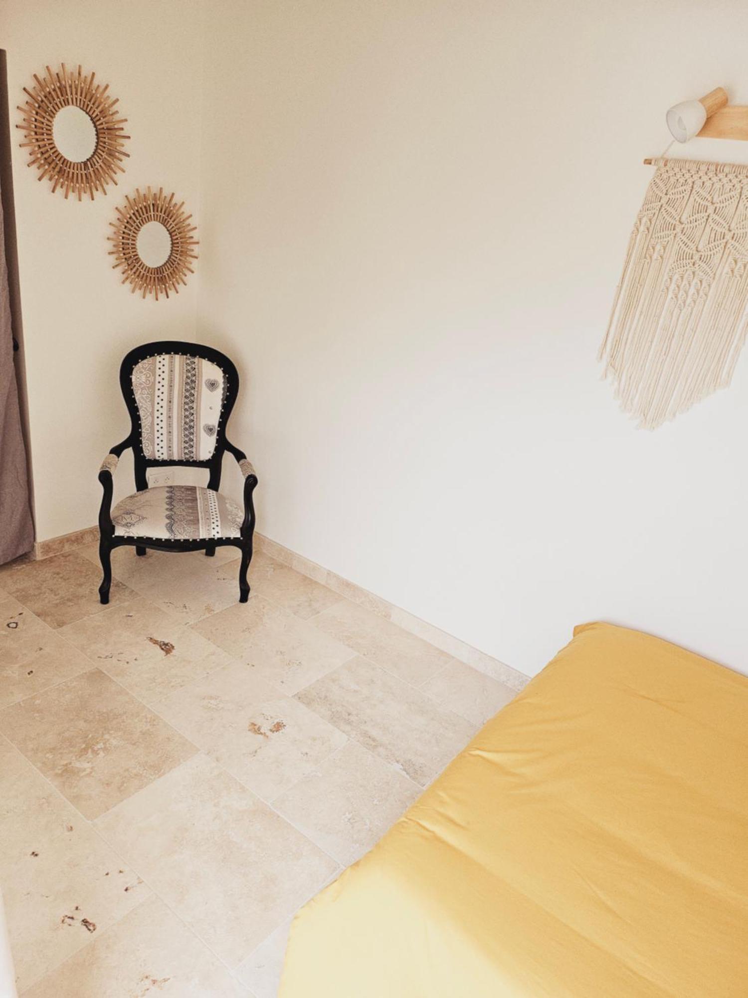 Gite Chez L'Habitant Independant "La Villa Des Ocres" Gargas  Extérieur photo